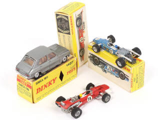 Lot 269 - DINKY TOYS (FRANCE) (3)