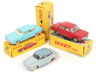 Lot 261 - DINKY TOYS (FRANCE) (3)