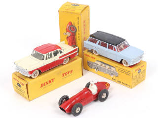 Lot 268 - DINKY TOYS (FRANCE) (3)