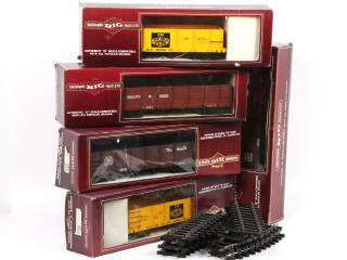 Lot 10 - BACHMANN (USA) (12)