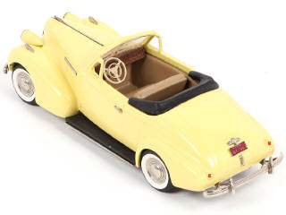 Lot 124 - BROOKLIN MODELS (GB) (1)