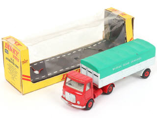 Lot 230 - DINKY TOYS (GB) (1)