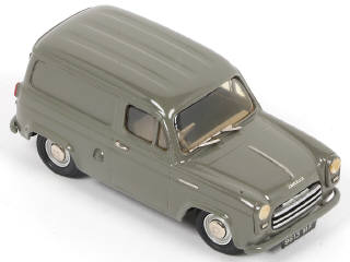 Lot 132 - MODEL ROAD REPLICAS (GB) (1)