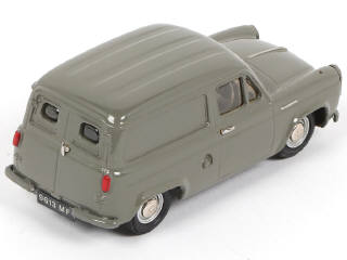 Lot 132 - MODEL ROAD REPLICAS (GB) (1)