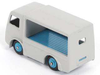 Lot 227 - DINKY TOYS (GB) (1)