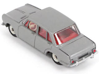 Lot 310 - DINKY TOYS (FRANCE) (1)