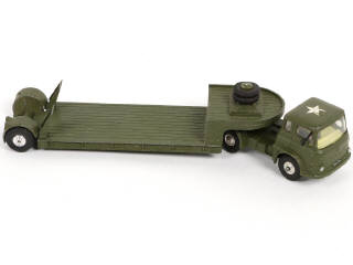 Lot 175 - CORGI TOYS (GB) (3)