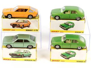 Lot 332 - DINKY TOYS (FRANCE) (4)