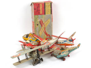 Lot 21 - DIVERS (7)