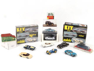 Lot 70 - DIVERS (14)