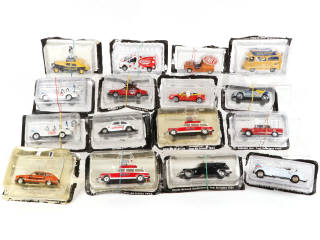 Lot 152 - DIVERS (16)