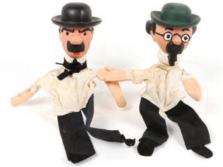 Lot 139 - DIVERS (5)