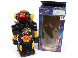 Lot 53 - DIVERS (5)