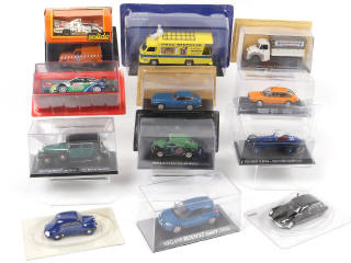 Lot 122 - DIVERS (13)