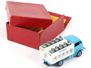 Lot 359 - DINKY TOYS (FRANCE) (1)