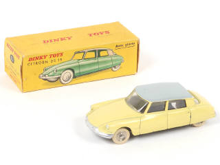 Lot 308 - DINKY TOYS (FRANCE) (1)