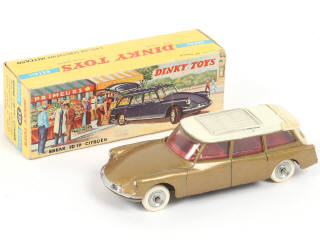 Lot 328 - DINKY TOYS (FRANCE) (1)