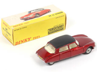 Lot 344 - DINKY TOYS (FRANCE) (1)