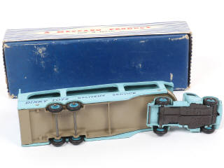 Lot 224 - DINKY TOYS (GB) (1)