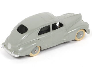 Lot 266 - DINKY TOYS (FRANCE) (1)