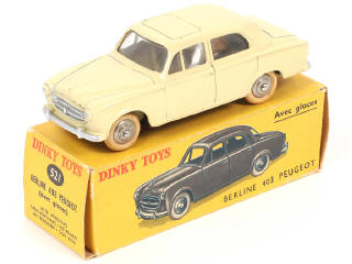 Lot 305 - DINKY TOYS (FRANCE) (1)