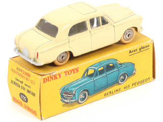 Lot 305 - DINKY TOYS (FRANCE) (1)