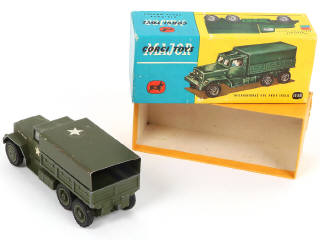 Lot 197 - CORGI TOYS (GB) (4)