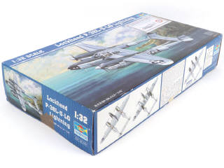 Lot 9 - TRUMPETER (CHINE) (1)