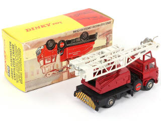 Lot 293 - DINKY TOYS (GB) (1)