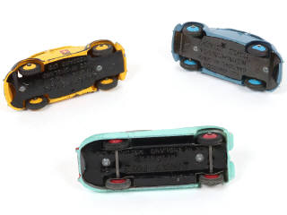 Lot 303 - DINKY TOYS (GB) (3)