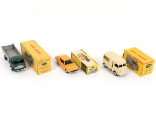 Lot 351 - DINKY TOYS (FRANCE) (3)