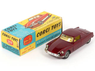 Lot 192 - CORGI TOYS (GB) (1)