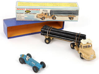 Lot 347 - DINKY TOYS (FRANCE) (2)