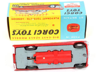 Lot 195 - CORGI TOYS (GB) (1)