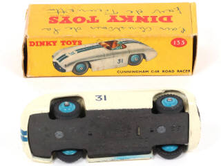 Lot 270 - DINKY TOYS (GB) (1)