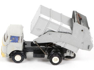 Lot 196 - FRANCE JOUETS (FRANCE) (1)