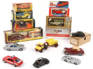 Lot 55 - DIVERS (13)