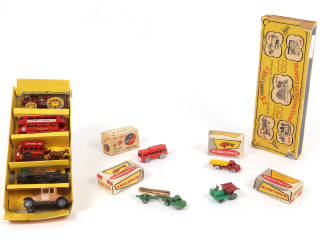 Lot 44 - DIVERS (5)