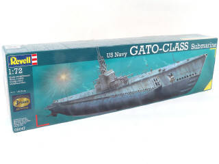 Lot 6 - REVELL (USA) (1)