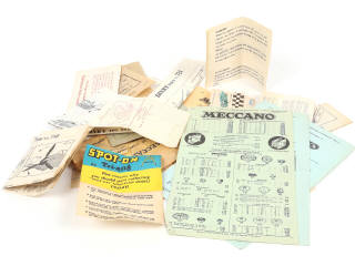 Lot 62 - DIVERS (24)