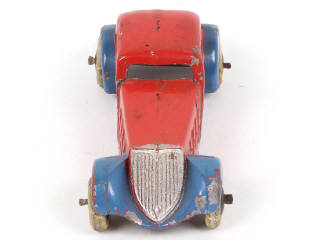 Lot 233 - DINKY TOYS (FRANCE) (1)