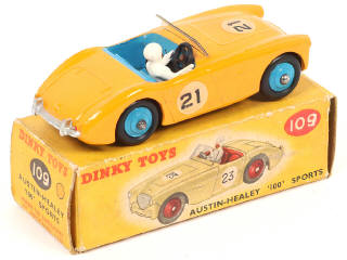 Lot 204 - DINKY TOYS (GB) (1)