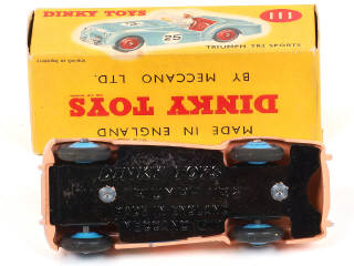 Lot 206 - DINKY TOYS (GB) (1)