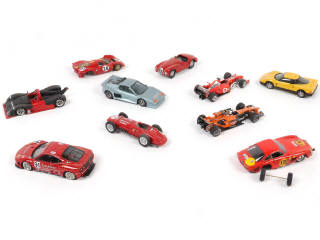 Lot 52 - DIVERS (10)