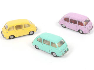 Lot 121 - SPOT-ON (GB) (3)