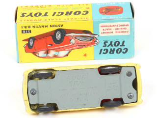 Lot 124 - CORGI TOYS (GB) (1)