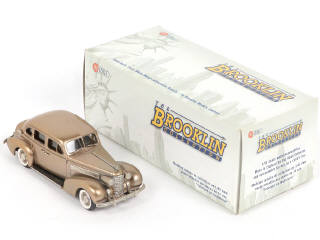 Lot 180 - BROOKLIN MODELS (GB) (1)
