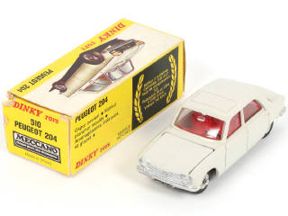Lot 306 - DINKY TOYS (FRANCE) (1)