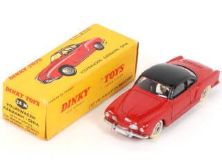 Lot 296 - DINKY TOYS (FRANCE) (1)