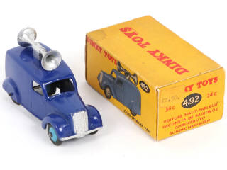 Lot 277 - DINKY TOYS (GB) (1)